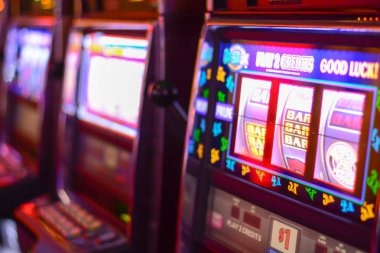 sbctoto match winner odds display showing Liga 1 fixture with live-dealer casino interface on mobile